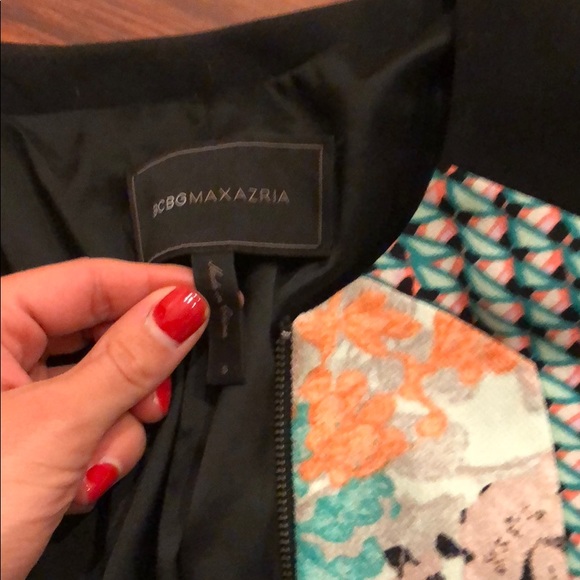 BCBG Maxazria zip blazer/jacket floral print - Picture 3 of 5